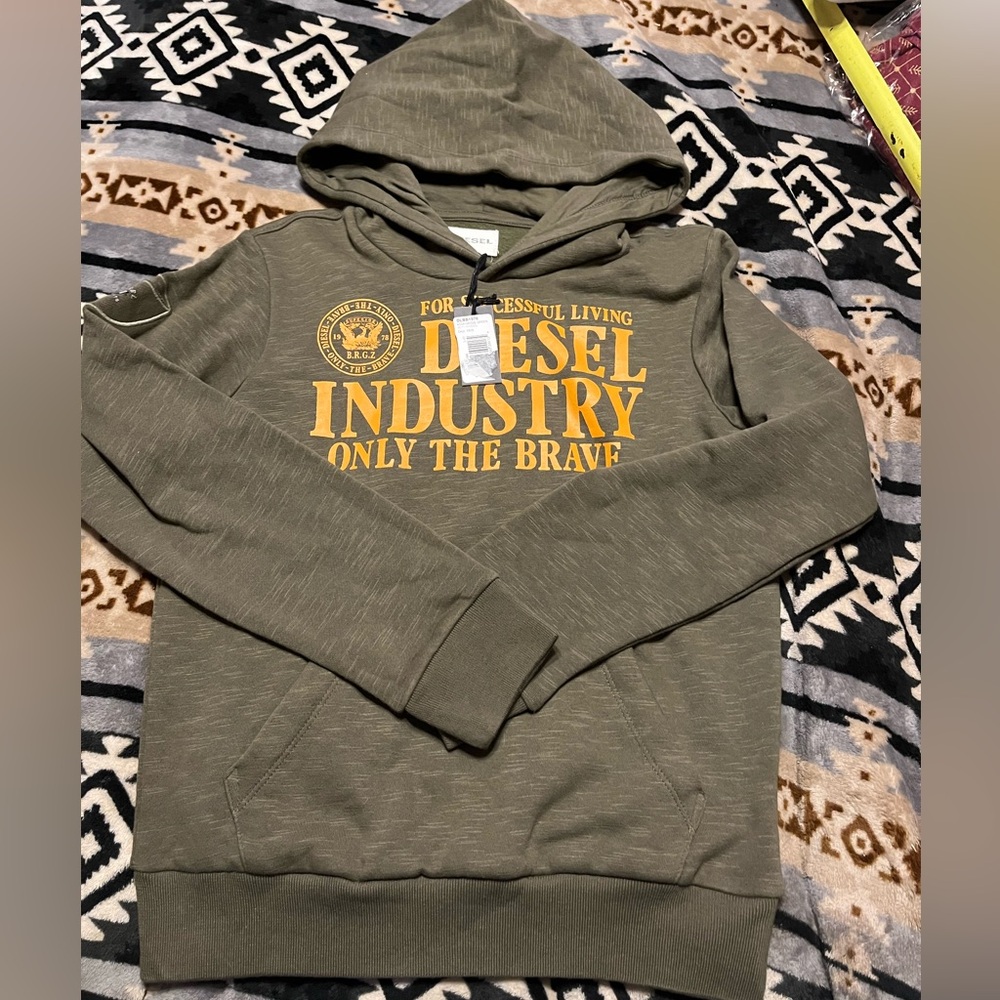 Diesel NWT Grove Green Hoodie Boys Size 14